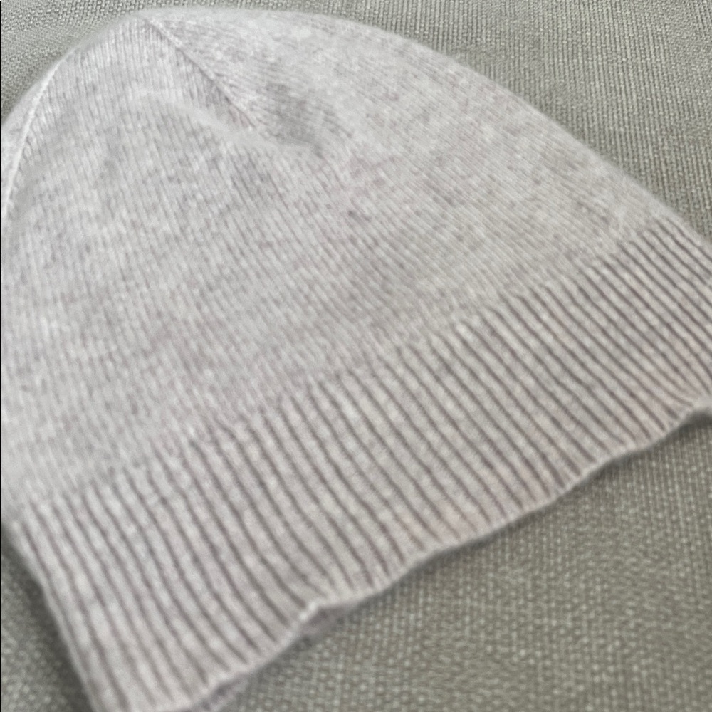 Charter Club 100% cashmere hat - Picture 2 of 7